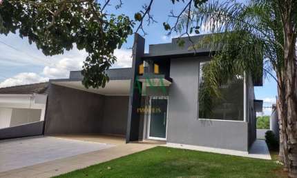 Casa Térrea com 3 Suítes no Residencial Villa Verona