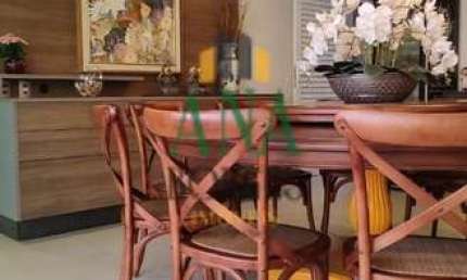 Belíssima  Casa , Super Moderna no  Condomínio Granja Olga II