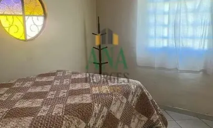 Linda Chácara com piscina em Araçoiaba da Serra, Sp.