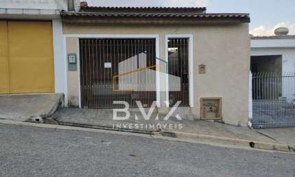 Casa com 5 quartos à venda na Rua Antônio Alves Júnior, 1, Vila Hortência, Sorocaba por R$ 380.000