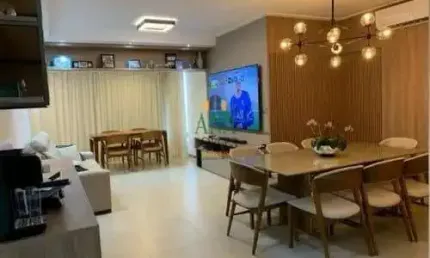 Apartamento andar alto impecável à venda no Edifício Vancouver Homes