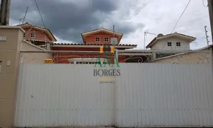 Casa com 2 quartos à venda na Rua Sesefredo da Silveira Moraes, Jardim Santa Rosa, Sorocaba