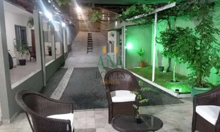 Casa com 2 quartos à venda na Vila Haro, Sorocaba  por R$ 590.000