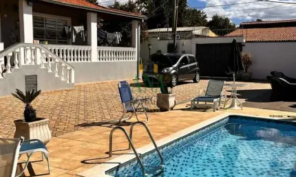 Casa com 3 quartos à venda no Jardim Pagliato, Sorocaba 