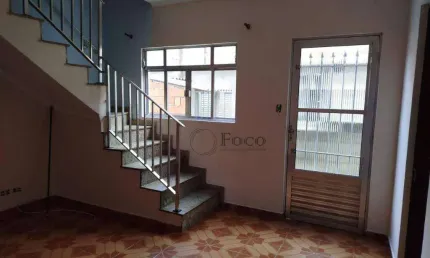 Sobrado com 3 dormitórios para alugar, 180 m² por R$ 1.534,81/mês - Jardim Dourado - Guarulhos/SP