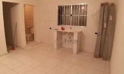 Casa com 1 dormitório para alugar, 45 m² por R$ 800,00/mês - Jardim das Olivas - Guarulhos/SP