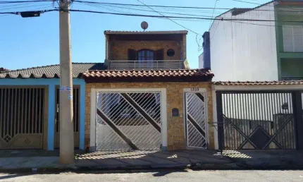 Sobrado com 3 dormitórios à venda, 327 m² por R$ 880.000,00 - Jardim City - Guarulhos/SP