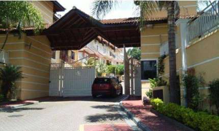 Sobrado com 4 dormitórios à venda, 225 m² por R$ 1.100.000,00 - Portal dos Gramados - Guarulhos/SP