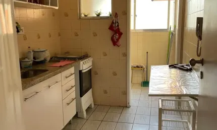 Apartamento pronto para morar , otima localizaçao no guaruja enseada