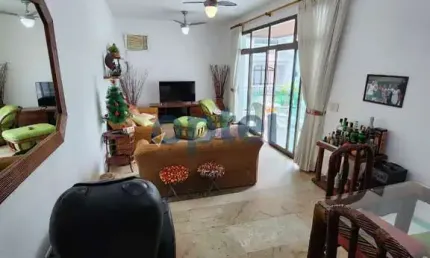 Apartamento mobiliado com 4 dormitórios (3 suítes), 2 vagas cobertas, 170 m² a duas quadras da praia da Enseada - Guarujá