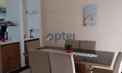 Casa Mobiliada com 240 m², sendo 3 quartos 1 suite, 4 banheiros, 3 vagas com área gourmet com churrasqueira,Piscina, forno de lenha e forna de pizza.