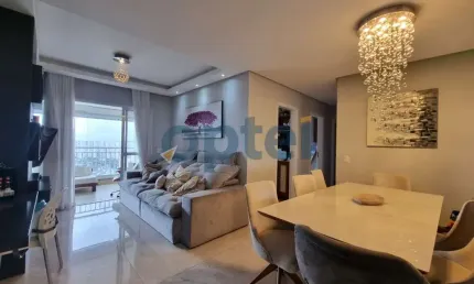 Apartamento mobiliado 95m2 3 dormitórios, sendo 1 suíte, varanda gourmet, 2 vagas no condomínio clube Family Garden na Chácara Inglesa