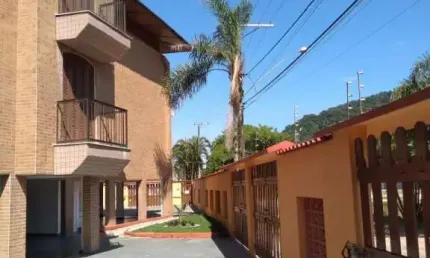 Apartamento de 01 Dormitório na Praia Grande em Ubatuba