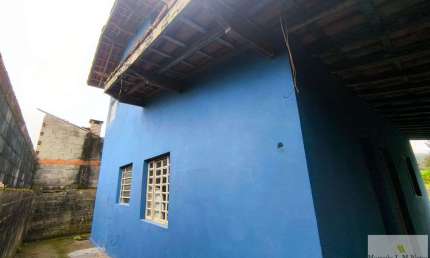 Casa a venda de 02 Quartos no Jardim Carolina em Ubatuba