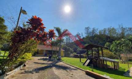 Chácara com 2 dorms, Casa Vermelha, Ribeirão Pires - R$ 1.2 mi, Cod: 2704