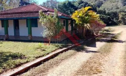 Chácara com 3 dorms, Araras dos Lucas, Pinhalzinho - R$ 690 mil, Cod: 3239