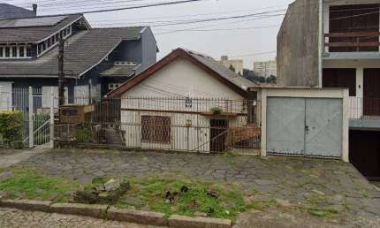 Terreno à venda no Santo Antônio, Porto Alegre 