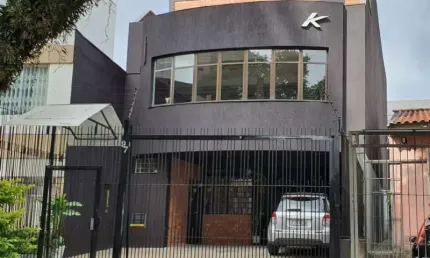 Casa à venda no Santana, Porto Alegre 