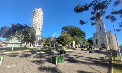 KITNET conjugada para locação no Centro de Araucária - R$ 800,00 + COND.