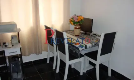 PR-8120 QUATRO CASAS NO MESMO PRÉDIO - VENDA À VISTA