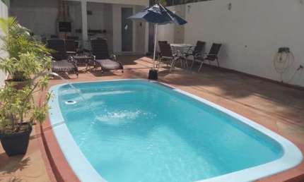 Casa em condomínio fechado com 2 suítes à venda no Ipitanga