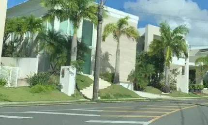 Casa em condomínio fechado com 4 quartos para alugar na Rua das Azaléias, Alphaville II, Salvador