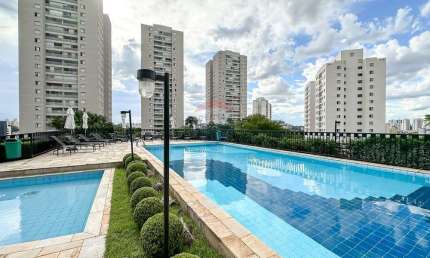Espaçoso Apartamento de 160m² com 3 Quartos e 4 Vagas na Vila Suzana, São Paulo.
