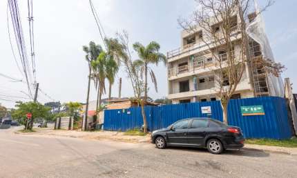 More em um apartamento garden  na melhor localização no Ahú!!