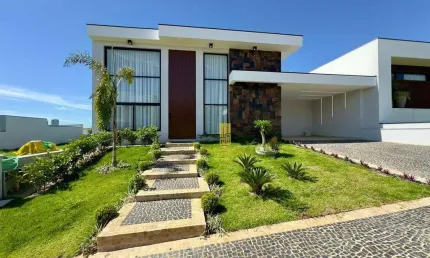 Casa com 3 dormitórios à venda, 200 m² por R$ 2.300.000,00 - Condomínio Dona Maria José - Indaiatuba/SP