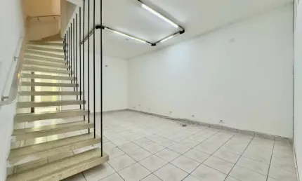 Deslumbrante casa comercial para venda em Chácara Santo Antônio (Zona Sul), 118m²