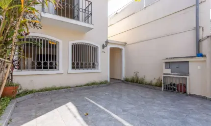 Versátil casa tipo para venda em parque jabaquara com 3 quartos, sendo 1 suíte, 175m²