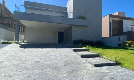 Casa 4 dormitórios ou + para Venda em Florianópolis, Ingleses do Rio Vermelho, 4 dormitórios, 4 suítes, 5 banheiros, 2 vagas