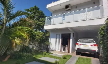 Casa 3 dormitórios para Venda em Florianópolis, São João do Rio Vermelho, 3 dormitórios, 1 suíte, 2 banheiros, 2 vagas