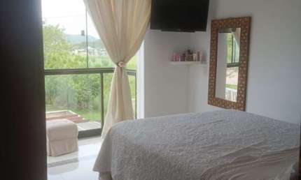 Casa 2 dormitórios para Venda em Florianópolis, São João do Rio Vermelho, 2 dormitórios, 2 banheiros, 2 vagas
