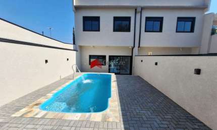 Sobrado com 240m² 3 quartos, à venda, no bairro Boneca do Iguaçu em São José dos Pinhais
