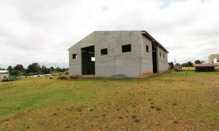 Barracão com 600m² , para aluguel, no bairro Barro Preto em São José dos Pinhais