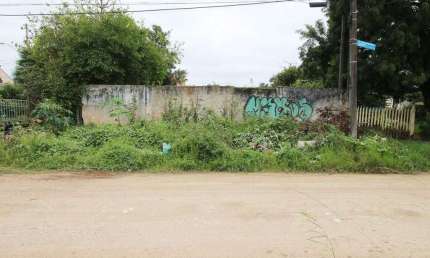 Terreno com 456m² , à venda, no bairro Uberaba em Curitiba