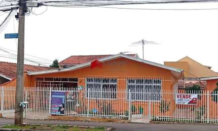 Casa com 423m² 3 quartos, à venda, no bairro Capão Raso em Curitiba