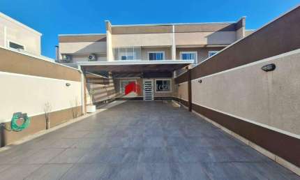 Sobrado com 141m² 4 quartos, à venda, no bairro Costeira em São José dos Pinhais