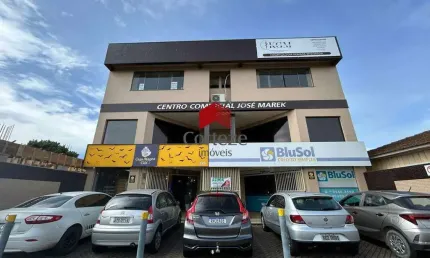 Sala / Conjunto com 40,45m² , para aluguel, no bairro Centro em São José dos Pinhais