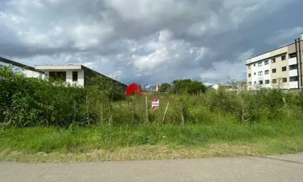Terreno com 1.233,6m² , à venda, no bairro Parque da Fonte em São José dos Pinhais