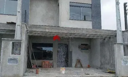 Sobrado com 103,33m² 3 quartos, à venda, no bairro Barra do Saí em Itapoá