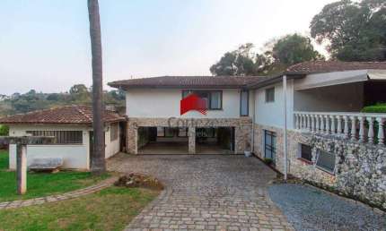 Casa com 490m² 4 quartos, à venda, no bairro Vista Alegre em Curitiba