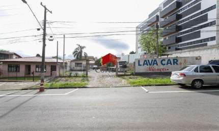 Terreno com 524,63m² , à venda, no bairro Centro em São José dos Pinhais