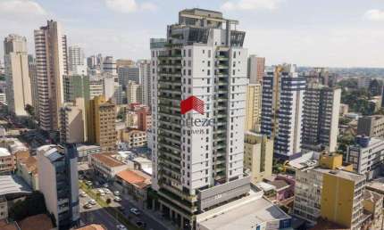 Apartamento com 72,72m² 2 quartos, à venda, no bairro Centro em Curitiba