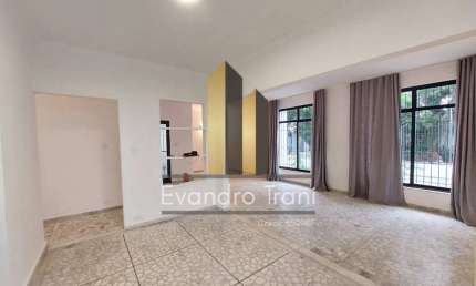 Casa à Venda - 3 dorm. (1 suíte) - Jd. Esplanada - 1.500.000,00