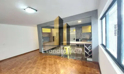 Casa Térrea - 3 Dorm (1 Suíte) - Esplanada - R$ 1.300.000,00