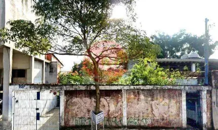 Casa Térrea para Venda em São Paulo, Jardim dos Ipês, 3 dormitórios, 1 banheiro, 4 vagas