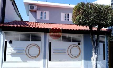 Sobrado para Venda em São Paulo, Itaim Paulista, 2 dormitórios, 2 banheiros, 2 vagas