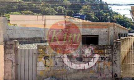 Casa Térrea para Venda em Itaquaquecetuba, Jardim Marcelo, 2 dormitórios, 1 suíte, 2 banheiros, 2 vagas